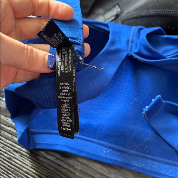 Victoria’s Secret sports bra Set - Blue, Black, Pink, Mint - Picture 6 of 9
